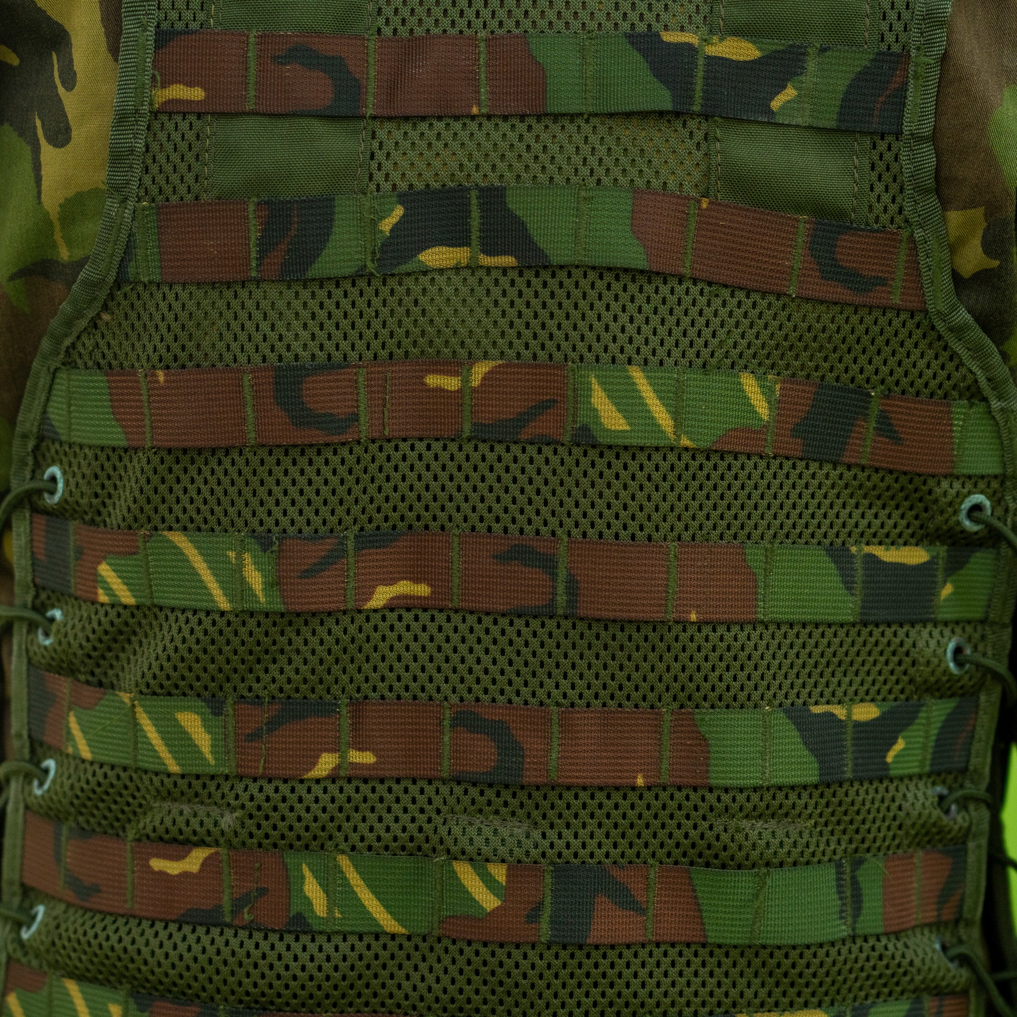 Issued Dutch Modular Vest - Image 6