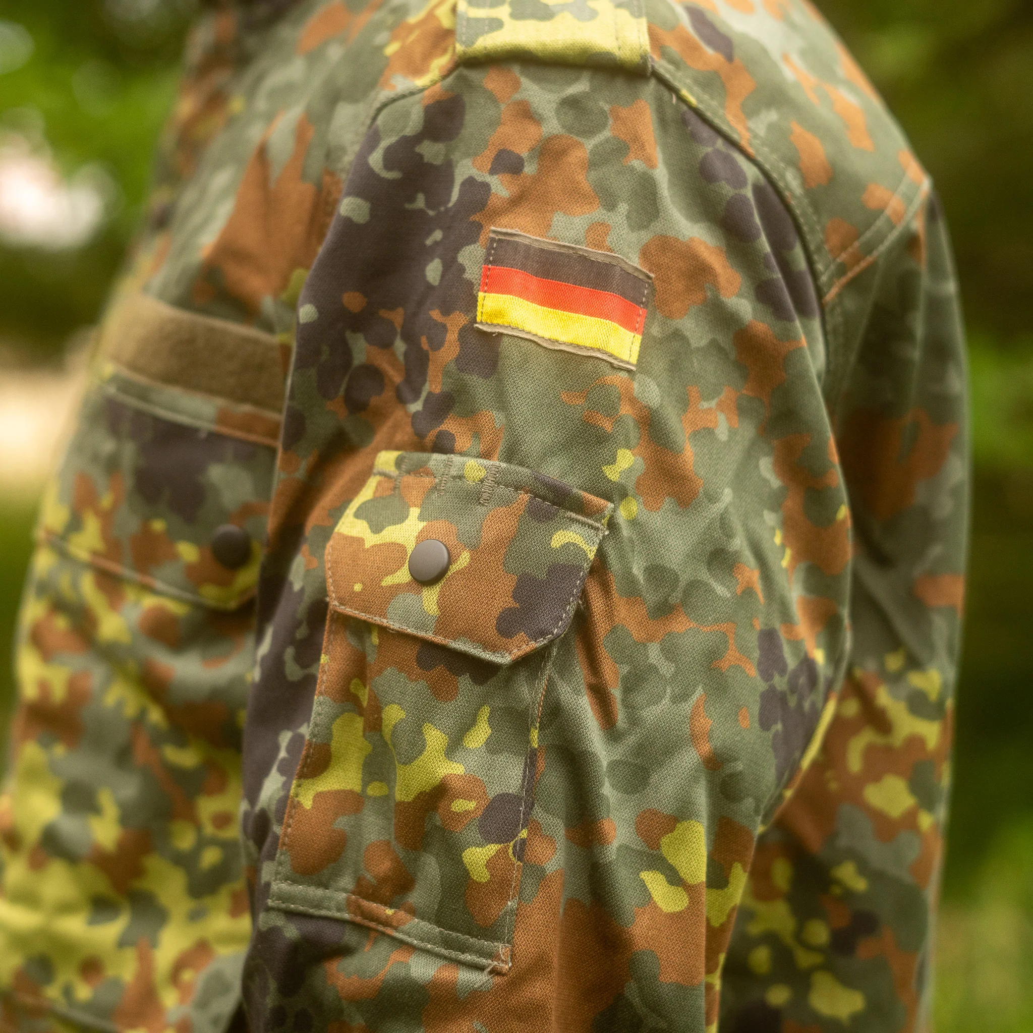 Unissued Bundeswehr Flecktarn Parka - Image 8