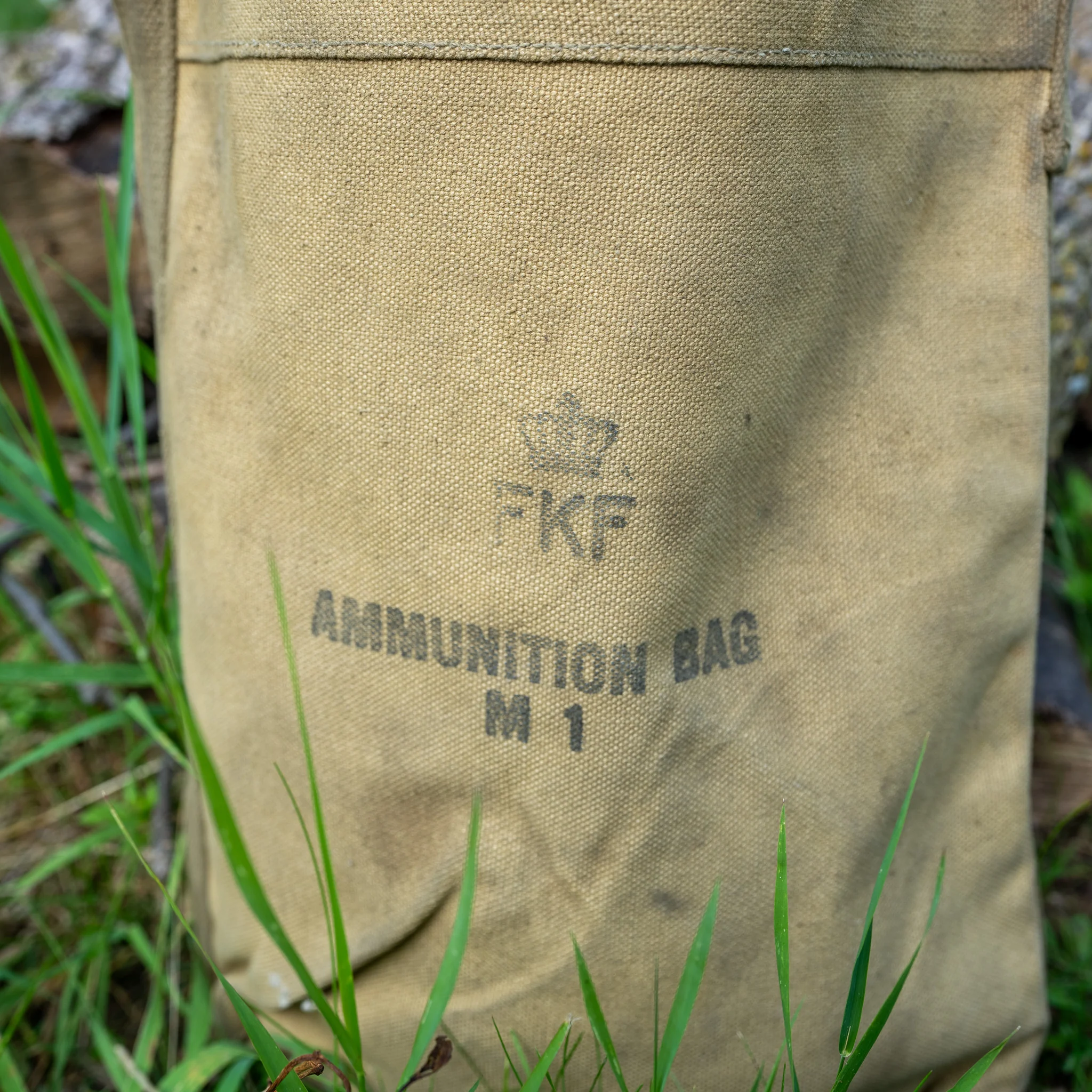 Issued Danish M1 Ammunition Bag - Image 4