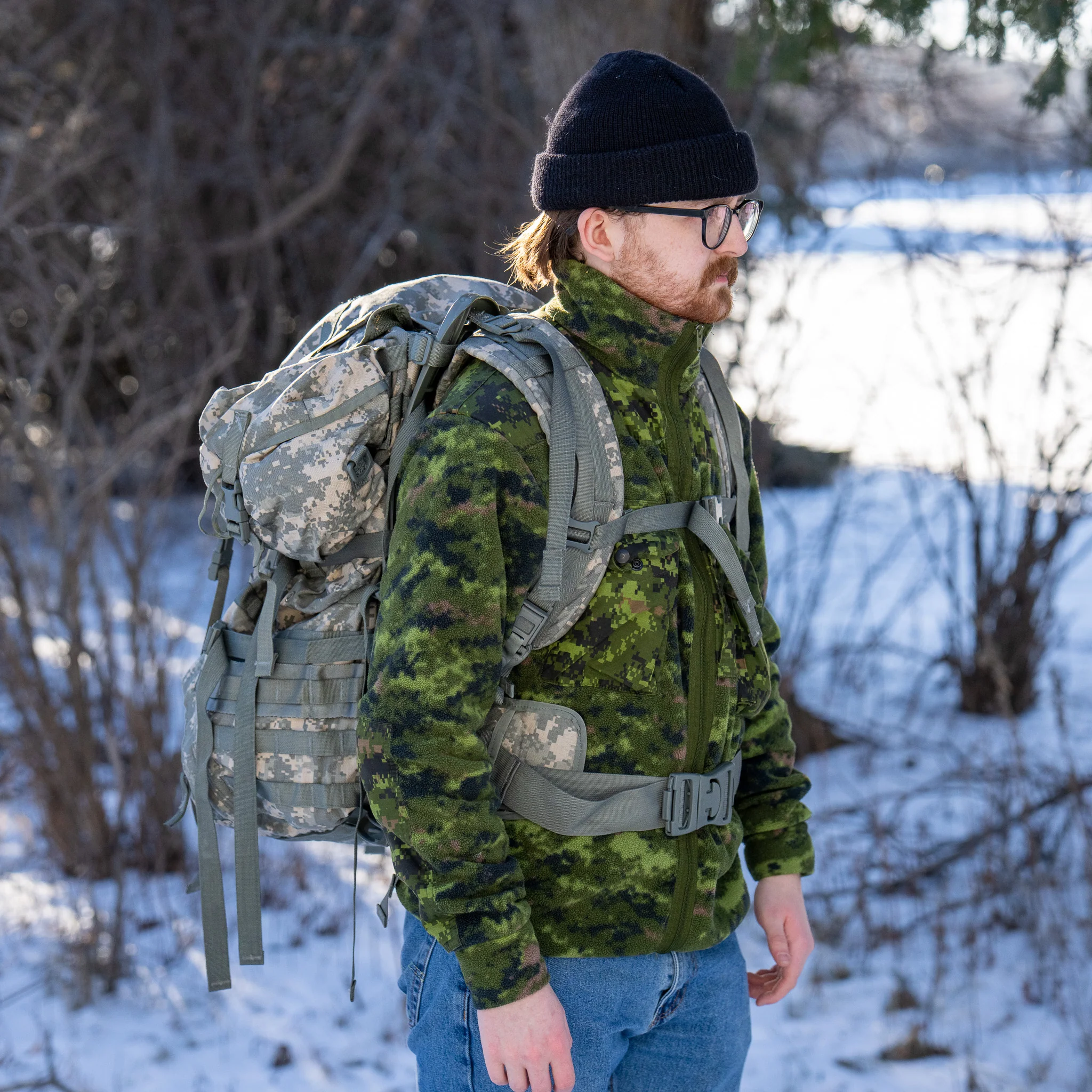 Issued UCP MOLLE II Large Rucksack Set w/Frame - Image 6