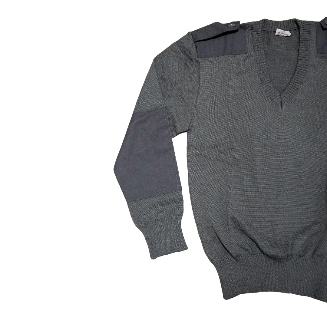 Unissued Austrian Bundesheer V-Neck Commando Sweater - Image 2