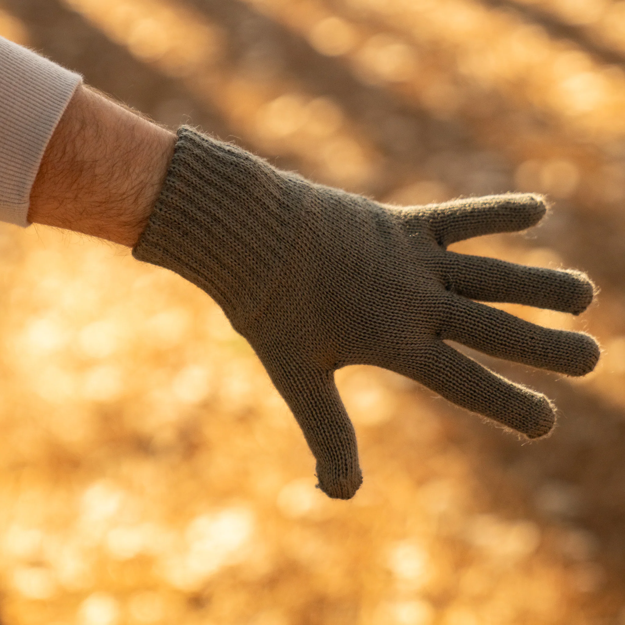 Issued East German Wool Gloves - Image 7