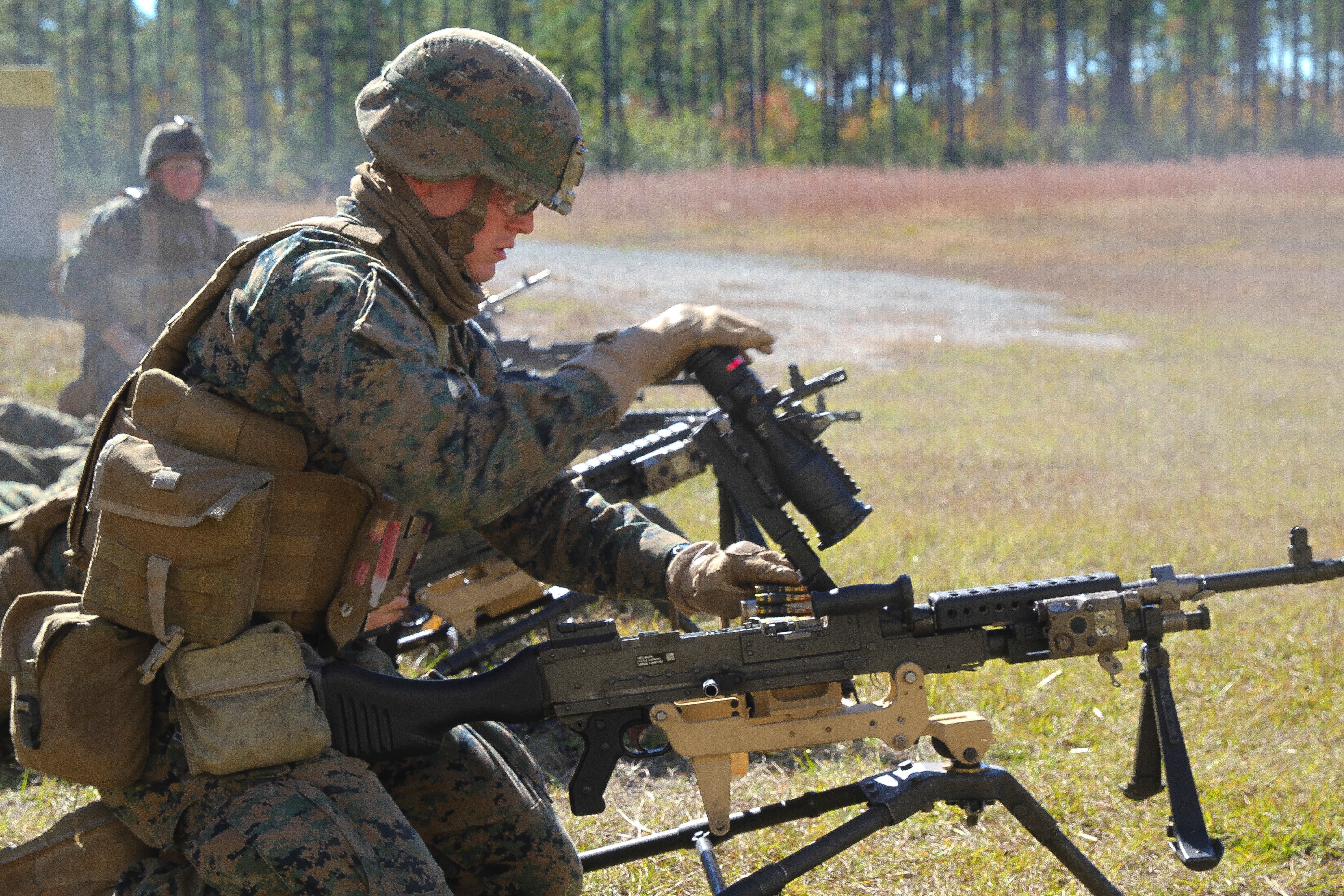 Unissued USMC Coyote Brown Nomex FROG Combat Gloves - Image 8
